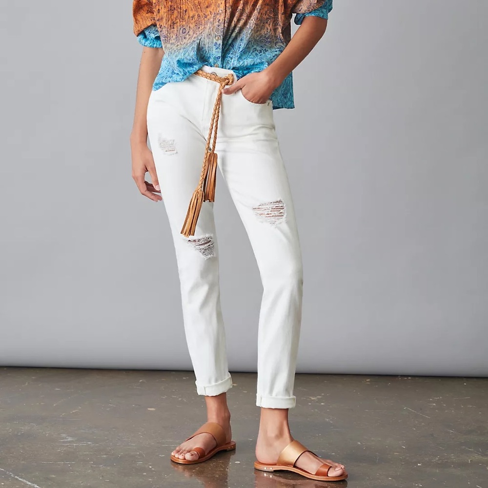 LIKE NEW! Pilcro The Slim Boyfriend Jeans